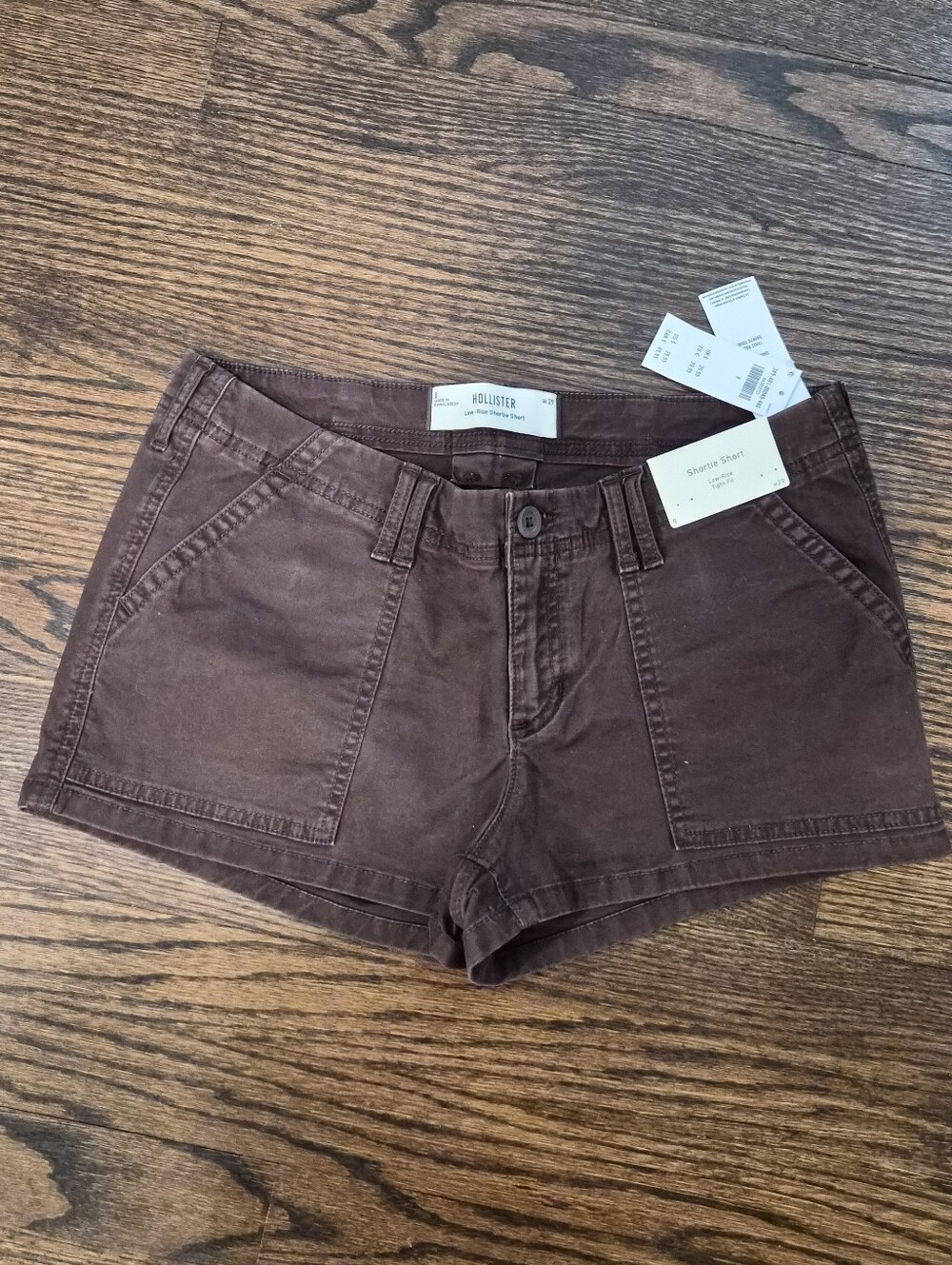 Hollister Women's Brown Low-rise Shortie Shorts - Size 8 - New With Tags
